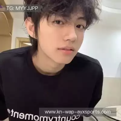 蓬盈晓